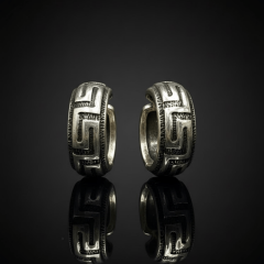 925 Ayar Antik Desenli Kadın Halka Küpe – Oksitli Gümüş Görünümlü