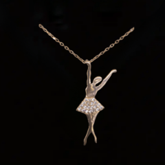 925 Ayar Gümüş Balerin Figürlü Zarif Kolye