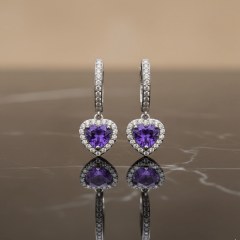 925 Ayar Mor Kalp Taşlı Gümüş Küpe