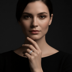 925 Ayar Gümüş Sıralı Beştaş Zirkon Yüzük