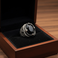 925 Ayar Gümüş Lacivert Taşlı Erkek Yüzük