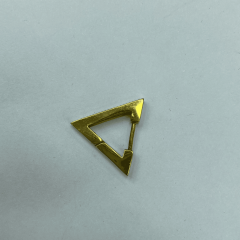 Çelik Erkek Küpe Altın Renk Üçgen Tasarım Minimal Model (Tekli)