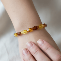 Doğal Kehribar Bileklik – El Yapımı Faset Kesim Doğal Taş Bileklik