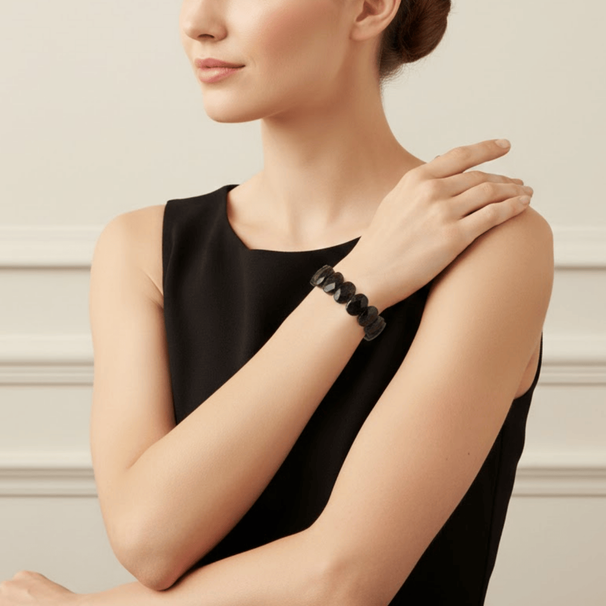 Doğal Labradorit Taşı Bileklik – Fasetli Parlak Doğal Taş Bileklik