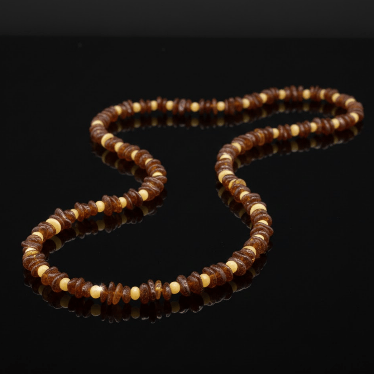 Doğal Sıkıştırılmış Kehribar Kolye