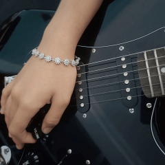 925 Ayar Gümüş Baget Zirkon Taşlı Çiçek Desenli Bileklik – Kadın Şık Bileklik