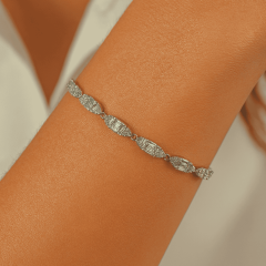 925 Ayar Gümüş Baget Zirkon Taşlı Bileklik – Kadın Şık Bileklik