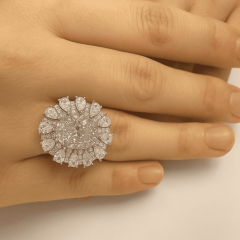 925 Ayar Gümüş Oval Kesim Zirkon Taşlı Işıltılı Yüzük