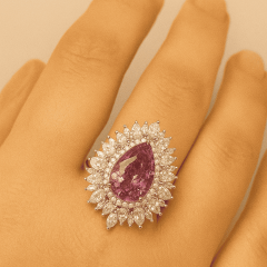 925 Ayar Gümüş Pembe Damla Kesim Zirkon Taşlı Işıltılı Yüzük