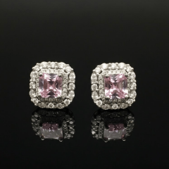 Zirkon Taşlı Kare Model Pembe Taşlı Gümüş Renk Küpe