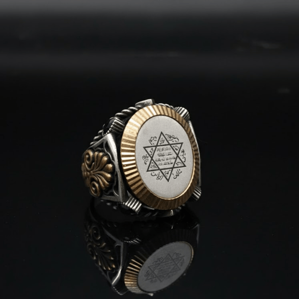 925 Ayar Gümüş Mühr-ü Süleyman İşlemeli Erkek Yüzük