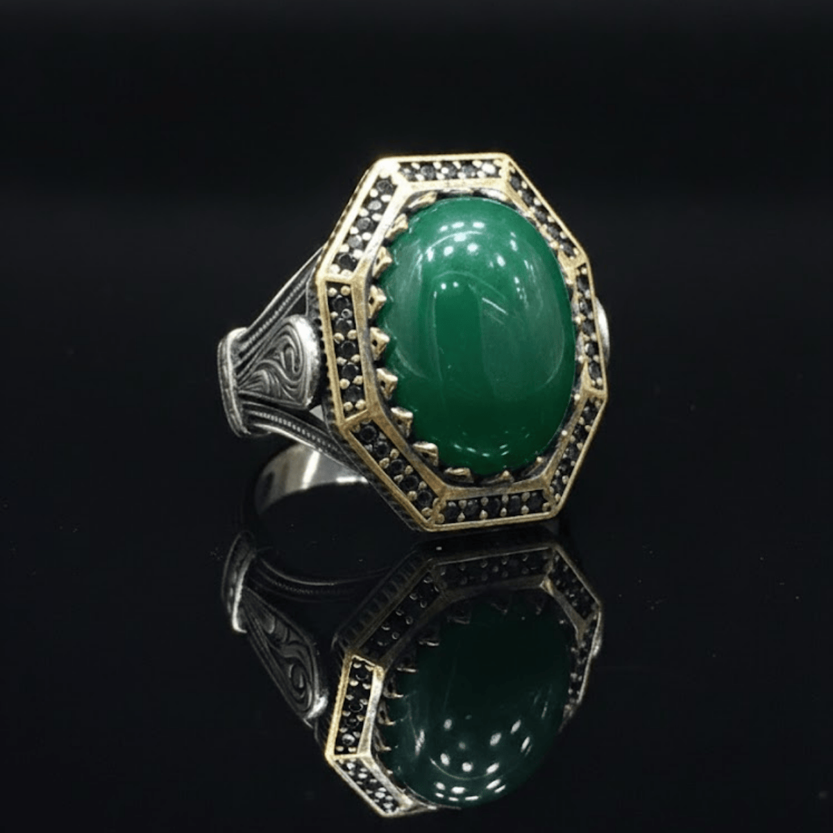 Yeşil Akik Taşlı Osmanlı Motifli Erkek Gümüş Yüzük