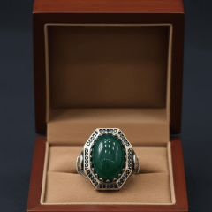 Yeşil Akik Taşlı Osmanlı Motifli Erkek Gümüş Yüzük